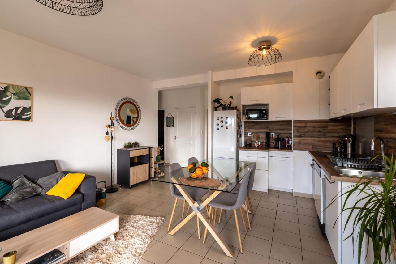 U Nidu - A Ajaccio, Magnifique Appartement 4 Couchages Vue Mer อฌักซิโอ้ ภายนอก รูปภาพ
